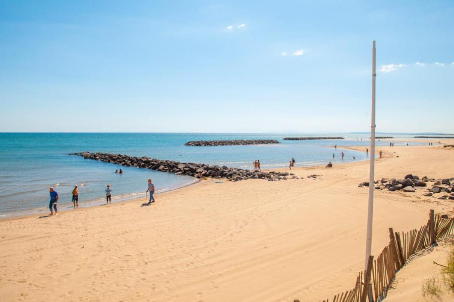 Camping Carabasse Vias Plage. Ngoại thất bức ảnh